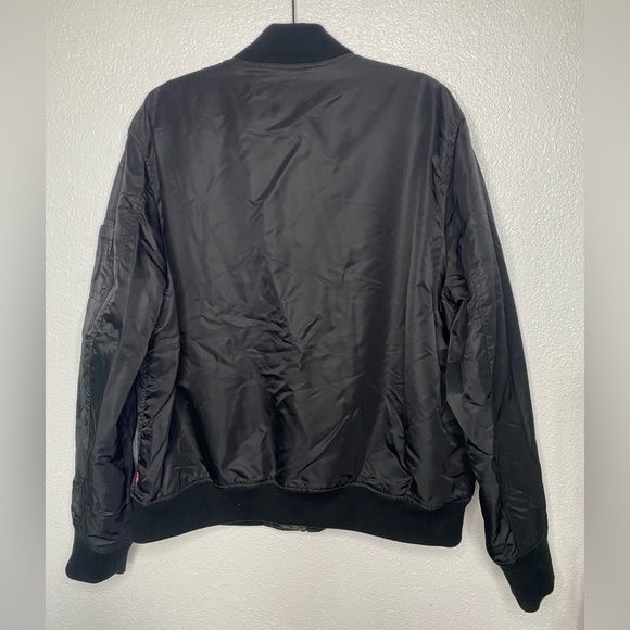 Levi's Men's Flight Satin Unfilled Ma-1 Bomber Black size XL - Picture 5 of 10